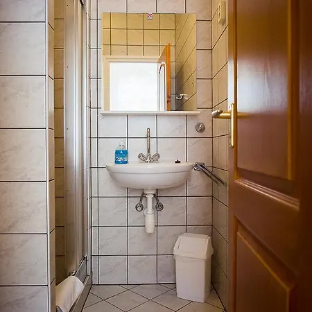 Civis Szallashely Bed & Breakfast *