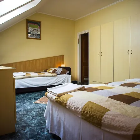 Cívis 3* Debrecen