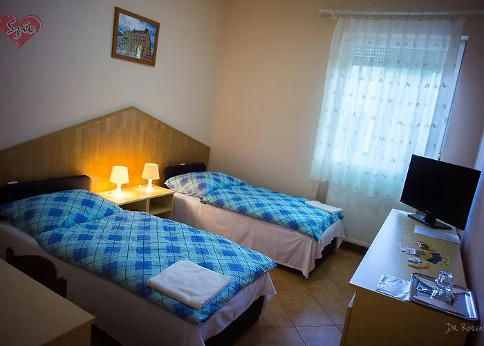 Civis Szallashely 3*