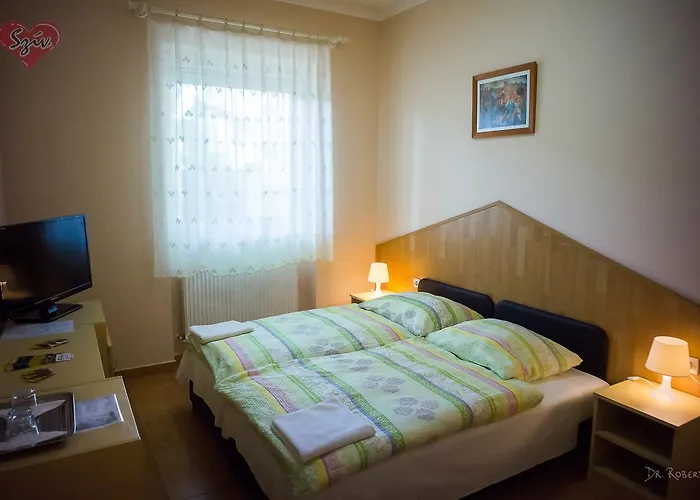 Cívis Bed & Breakfast Debrecen